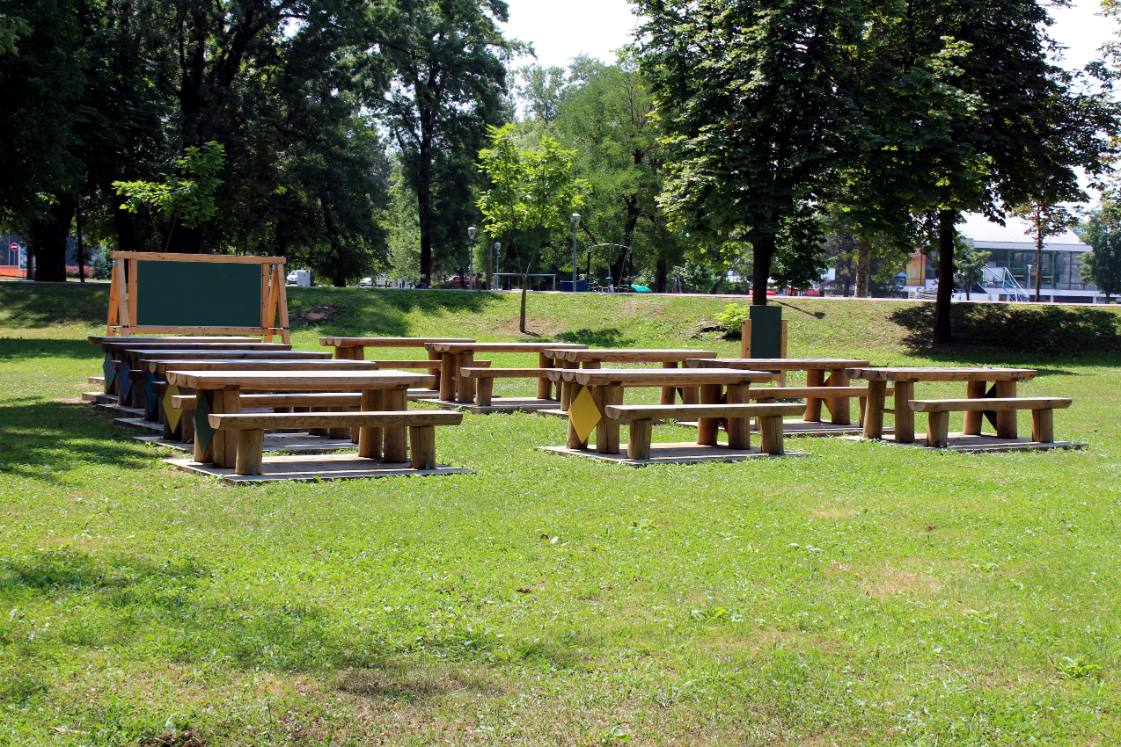 Outdoor Classroom